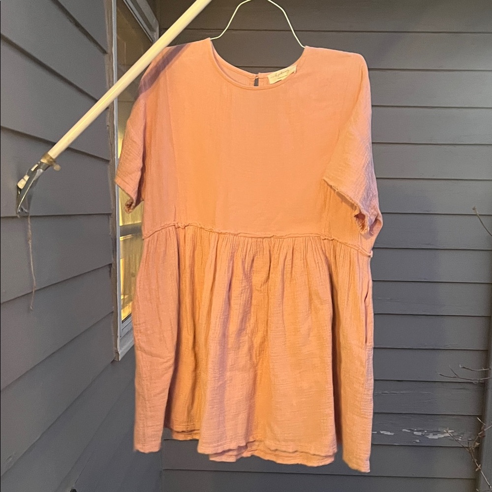 Women's Pink Top